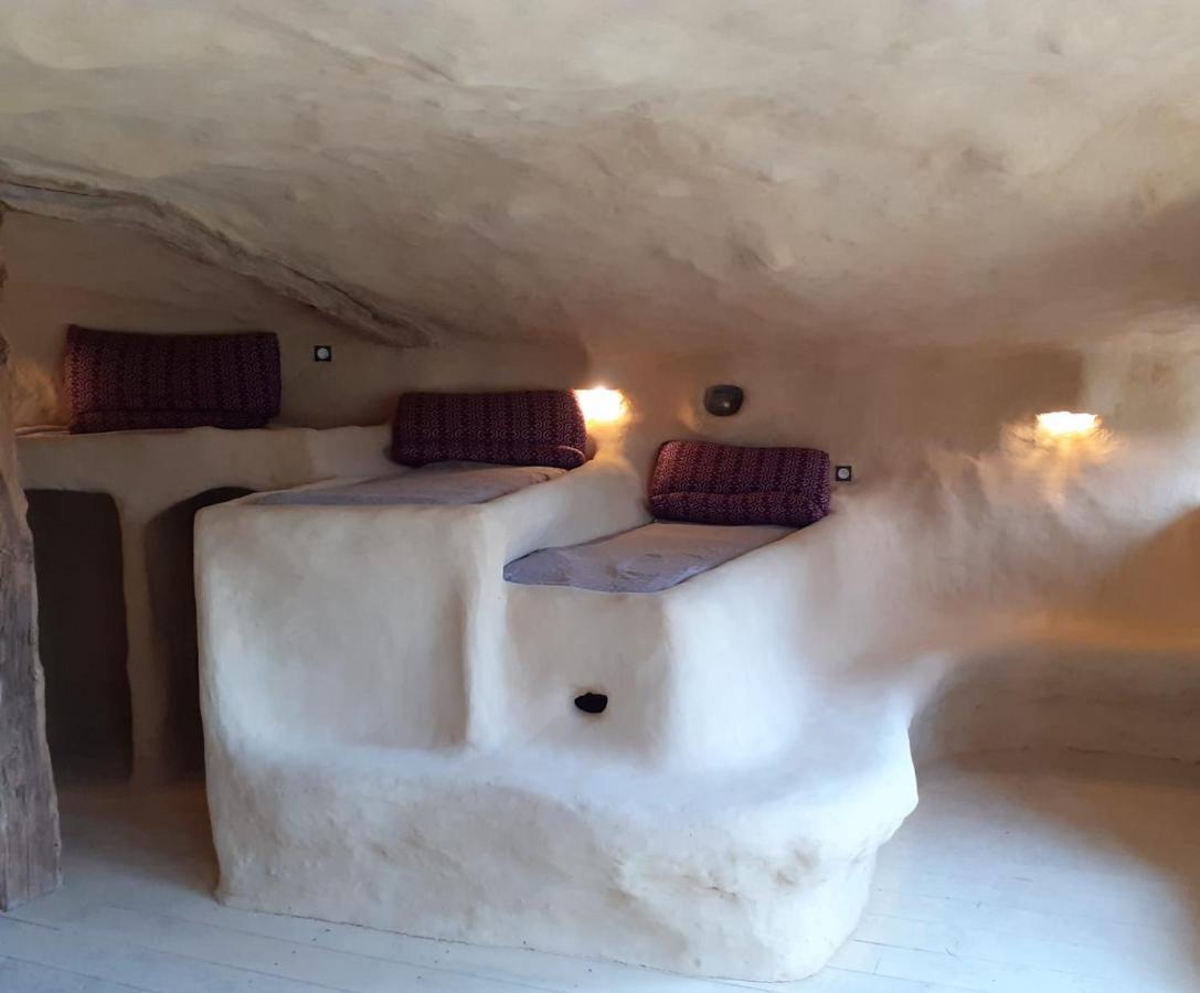 Maison Terre Les Cabanes De Fallot - Sauna Bain-Froid Piscine Naturelle L'isle-Bouzon Exterior photo